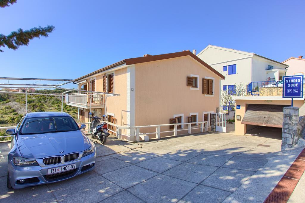 Nadija Studio Apartmani Krk Town Exterior foto